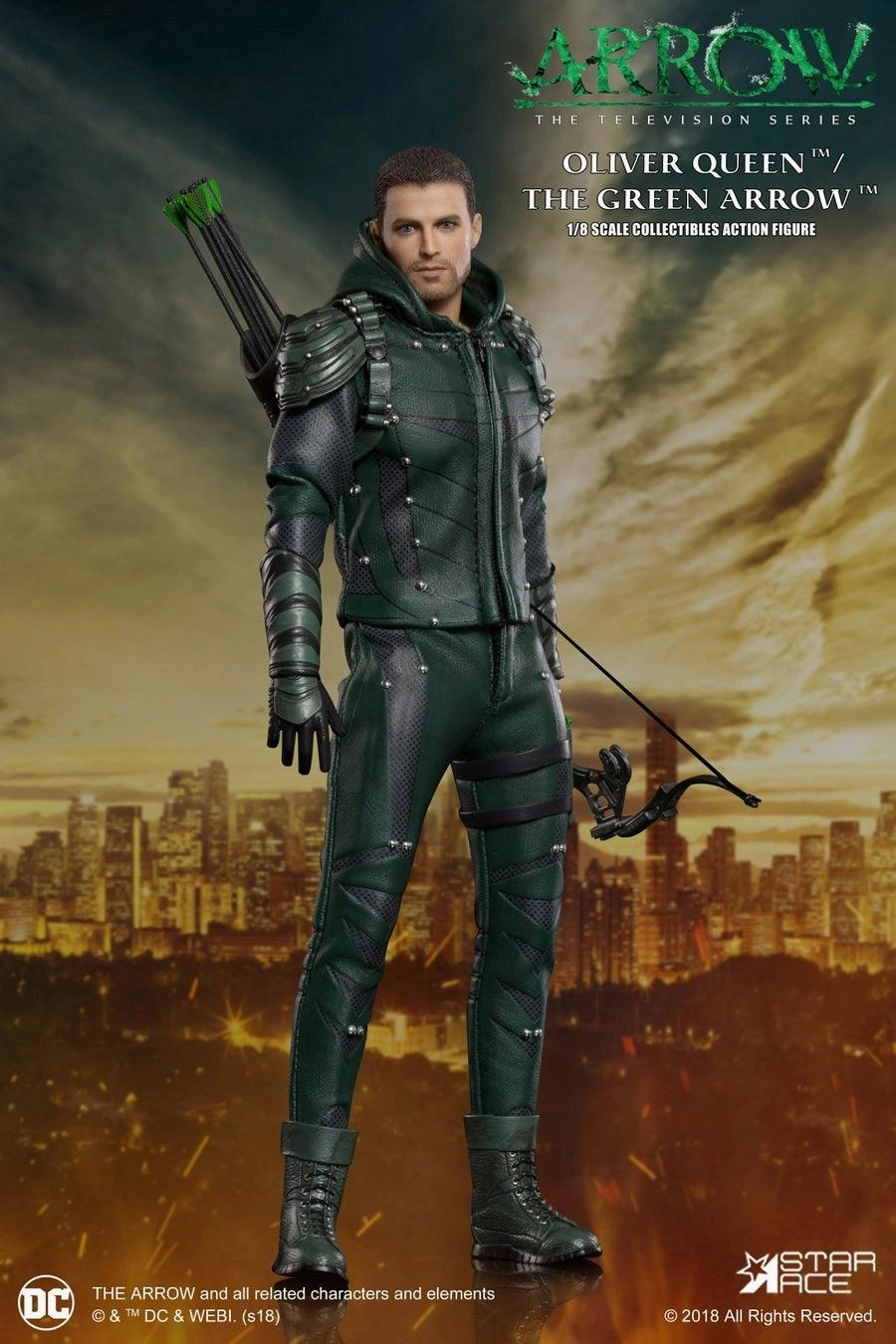 DC Hero 1:8 Oliver Queen the Green Arrow Action Figure