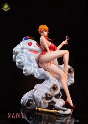 1:8 Nami Figure Statue PVC Showcase Premium Merchandise