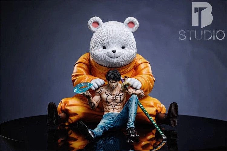 1:8 Trafalgar Law Sitting Figure Statue Hand Painted