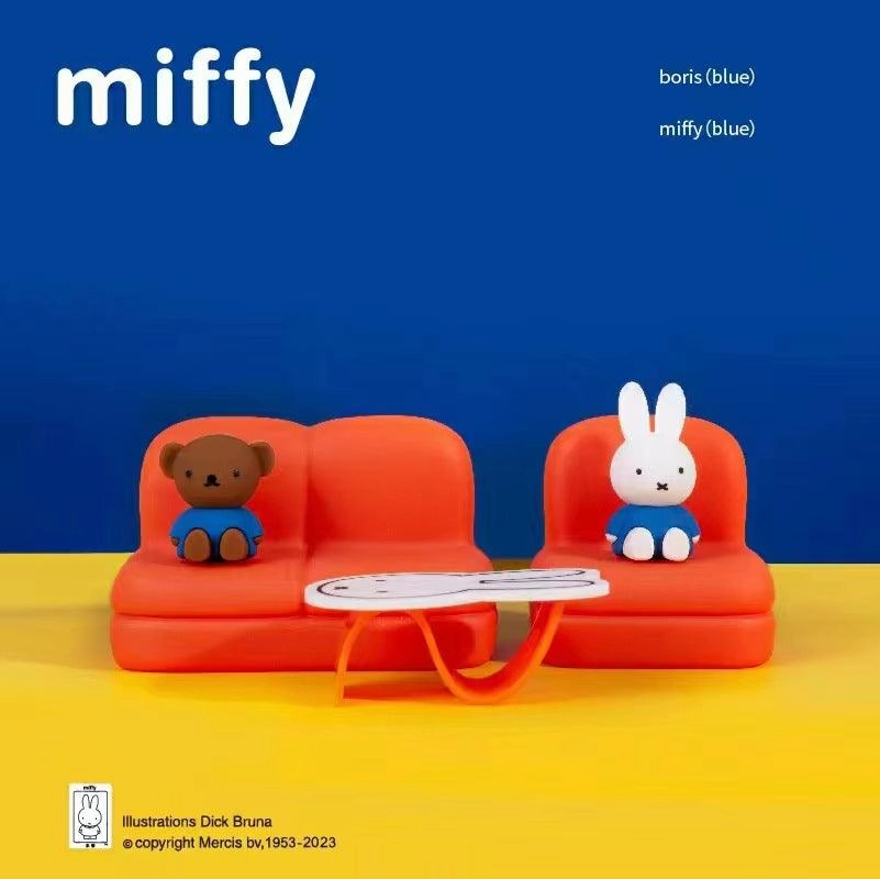Arctic Animal Fashion Doll Miffy Living Room Sofa Mini Figure