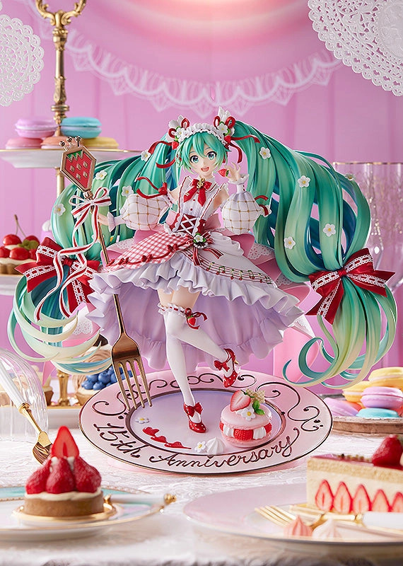 Hatsune Miku: 15th Anniversary Ver. 1/7 Scale Figure Amateur Hobby Character Creation