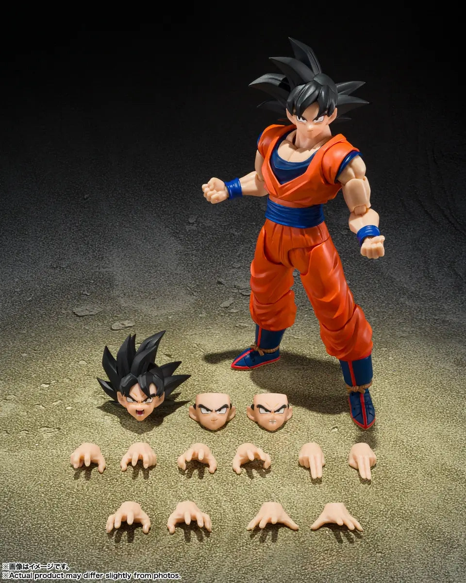 Bedroom Accent Robot Figure S.H. Figuarts Dragon Ball Z Son Goku (Kind-hearted Saiyan) Action Figure
