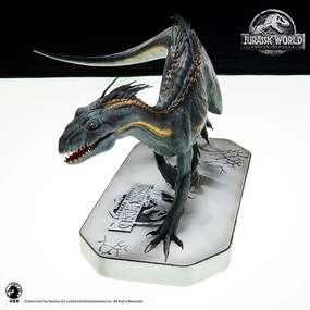 1:15 Indoraptor Figure Robot Item